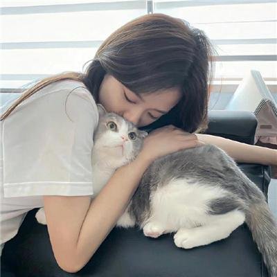 吓吓朱莉